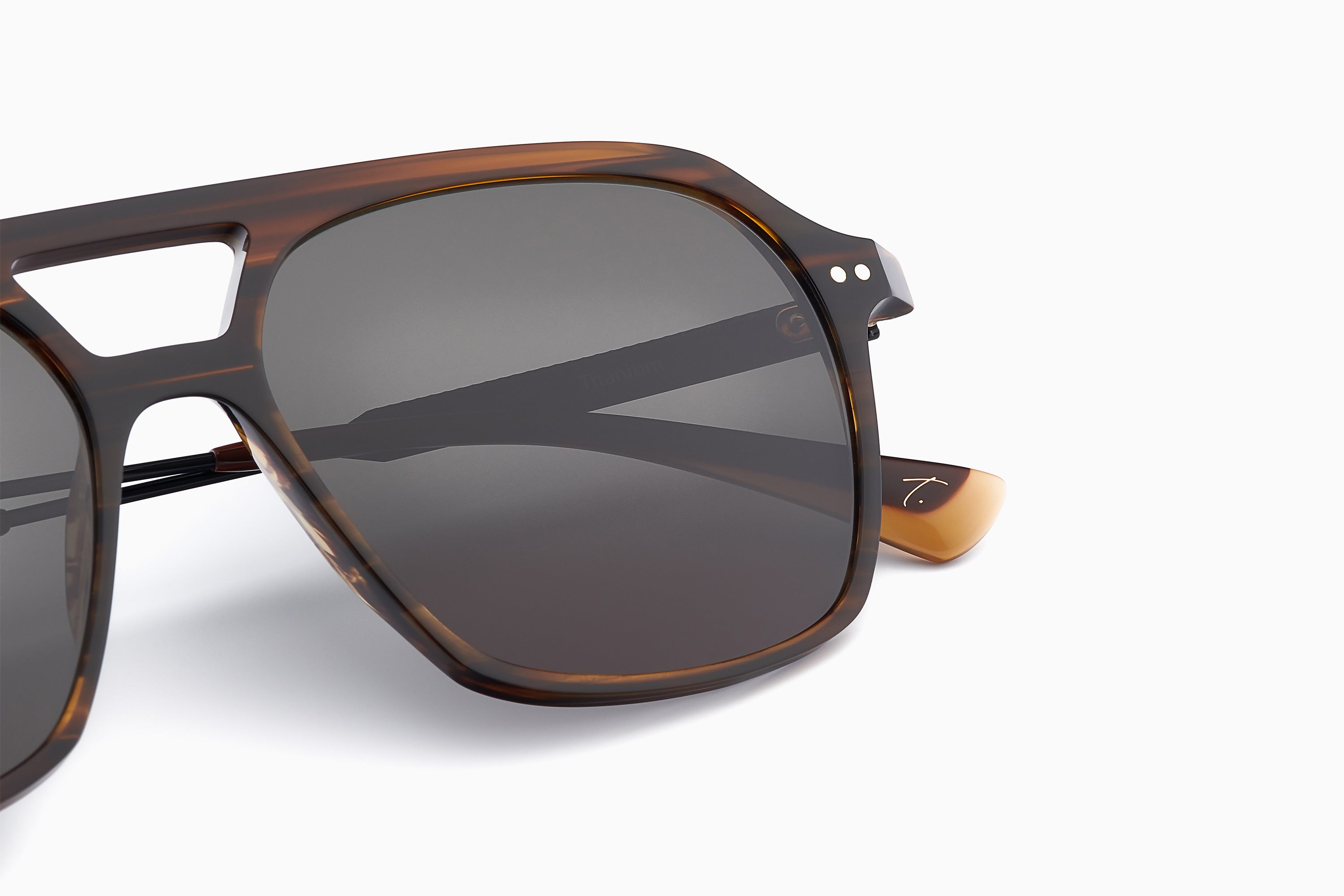 ECAILLE T2